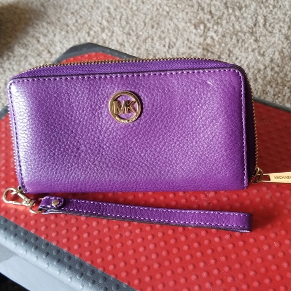 Wristlet - Picture 5 of 5